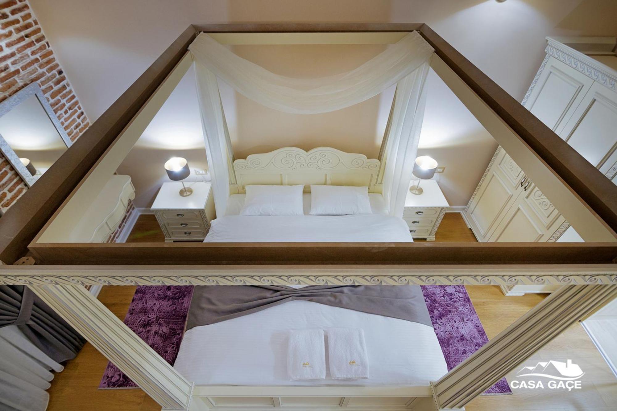 Casa Gace Hotel Korce Bagian luar foto