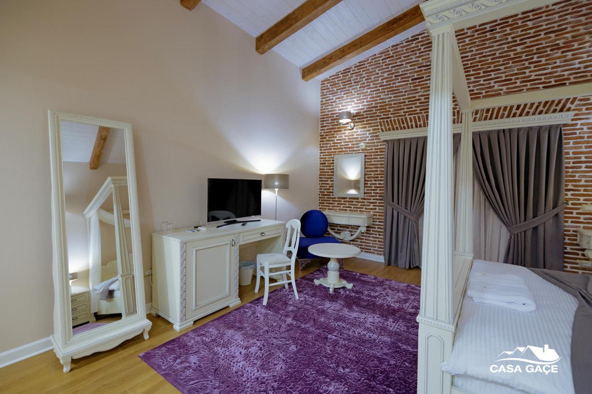 Casa Gace Hotel Korce Bagian luar foto
