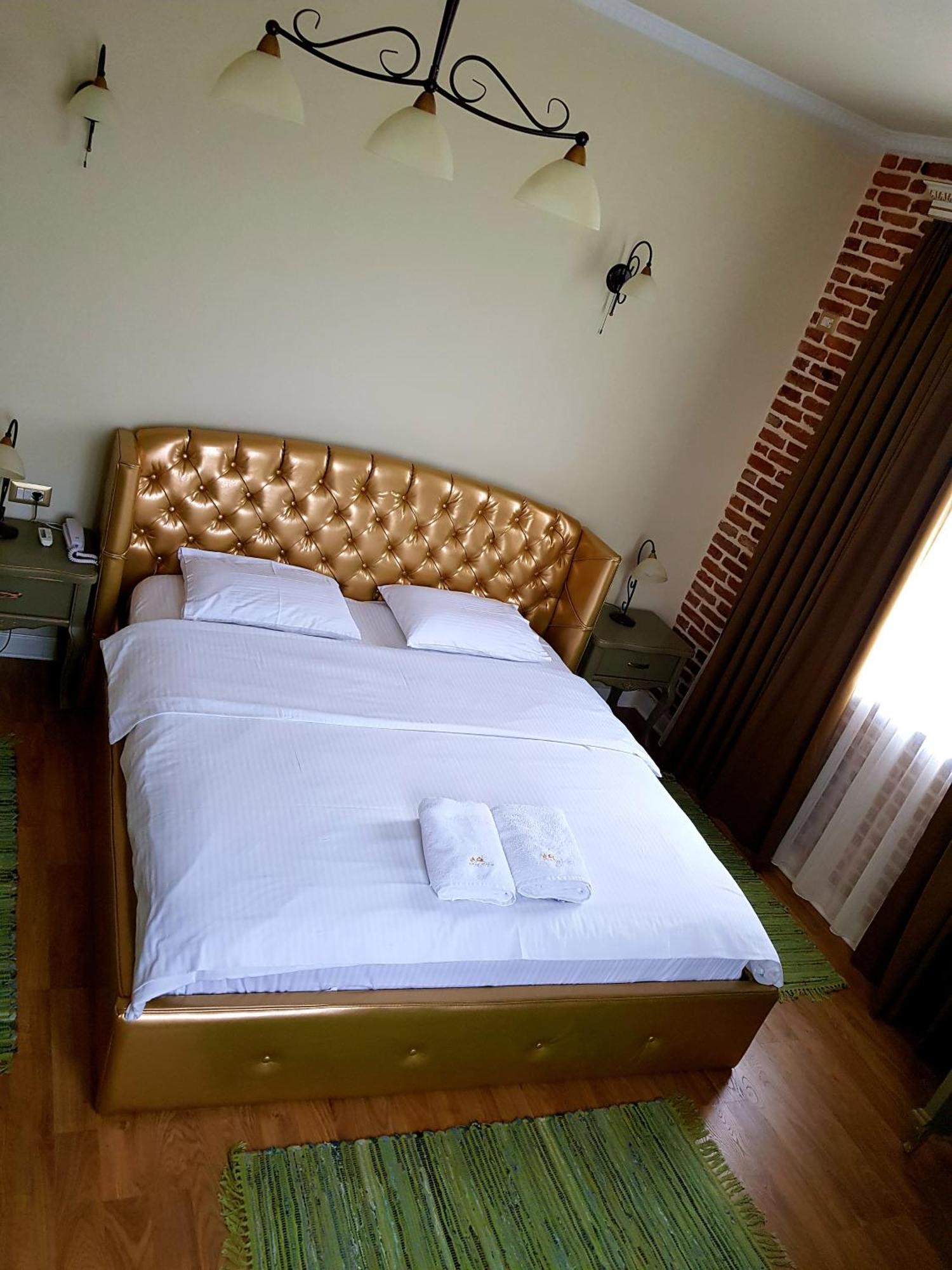 Casa Gace Hotel Korce Ruang foto