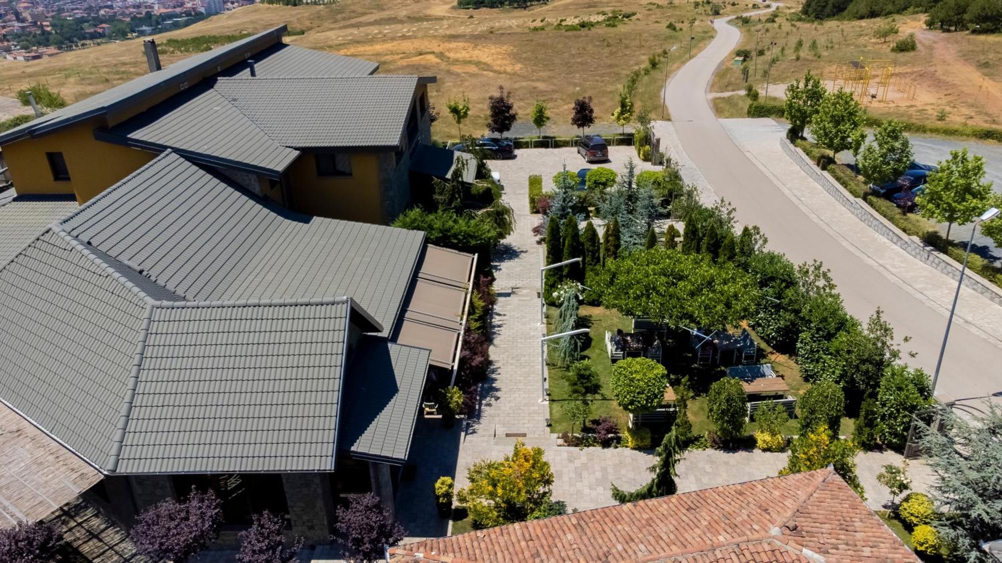 Casa Gace Hotel Korce Bagian luar foto