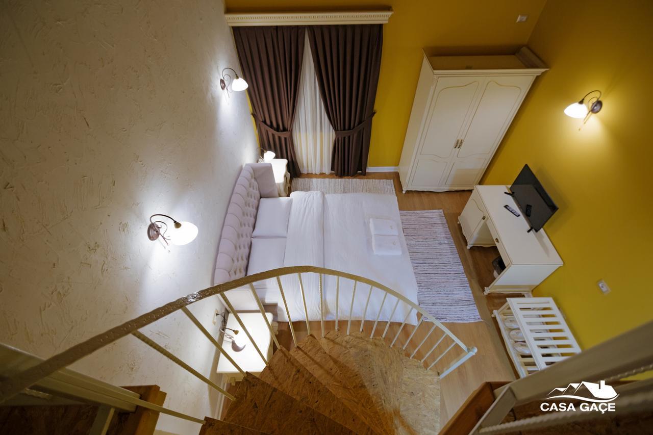 Casa Gace Hotel Korce Bagian luar foto