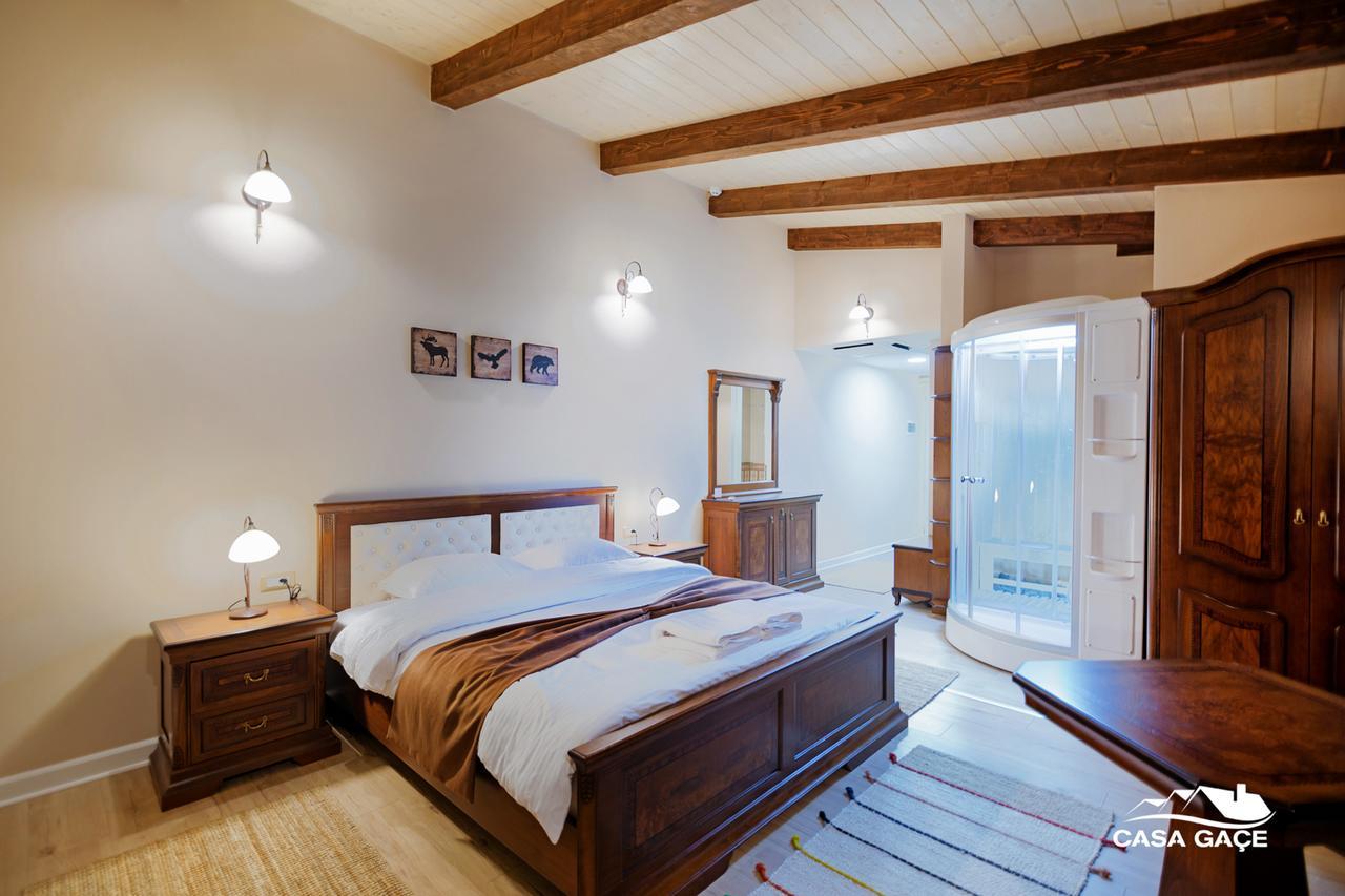 Casa Gace Hotel Korce Bagian luar foto