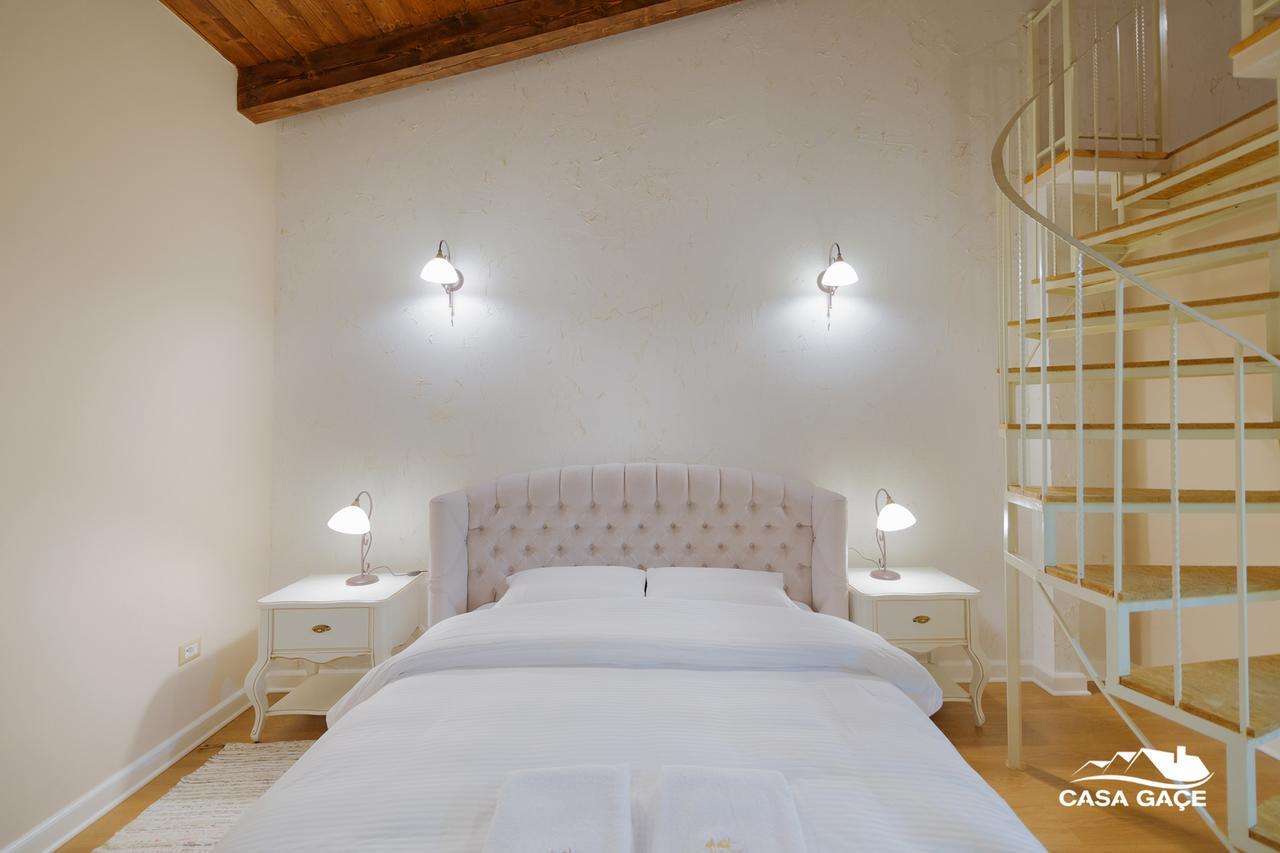 Casa Gace Hotel Korce Bagian luar foto