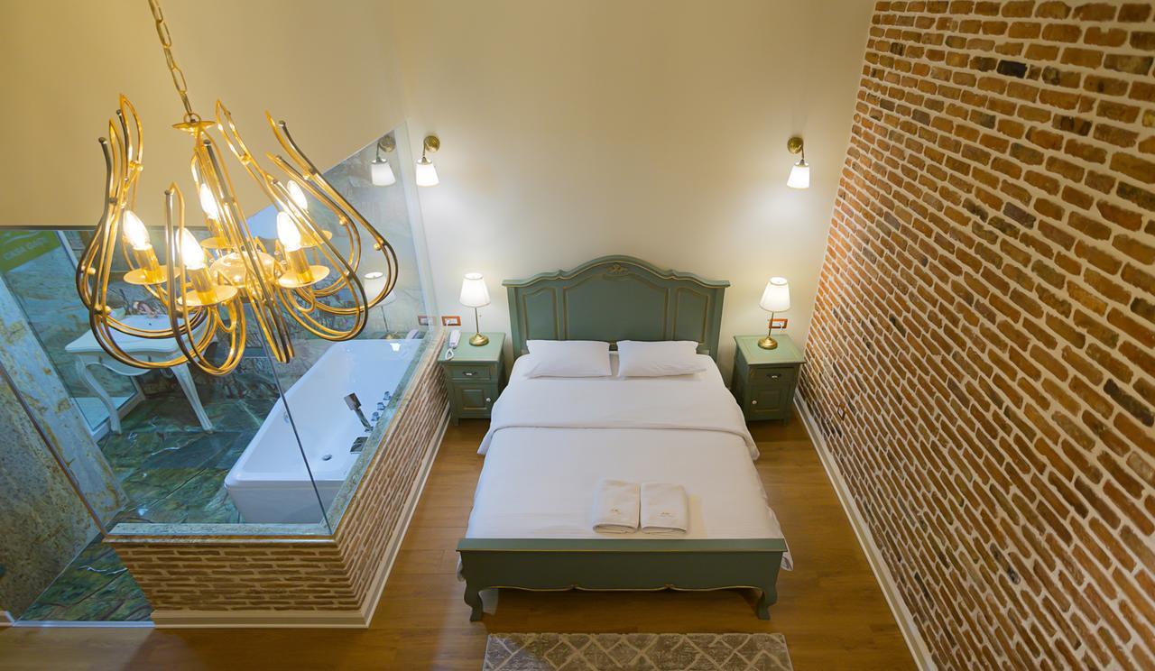 Casa Gace Hotel Korce Bagian luar foto